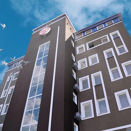 Hotel An-2 Kharkiv Bagian luar foto