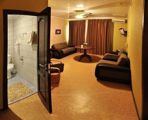 Hotel An-2 Kharkiv Bagian luar foto