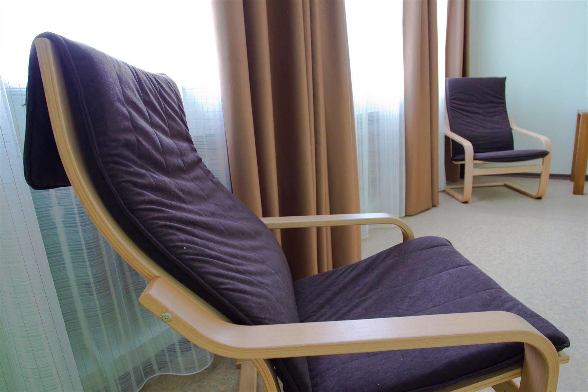 Hotel An-2 Kharkiv Bagian luar foto